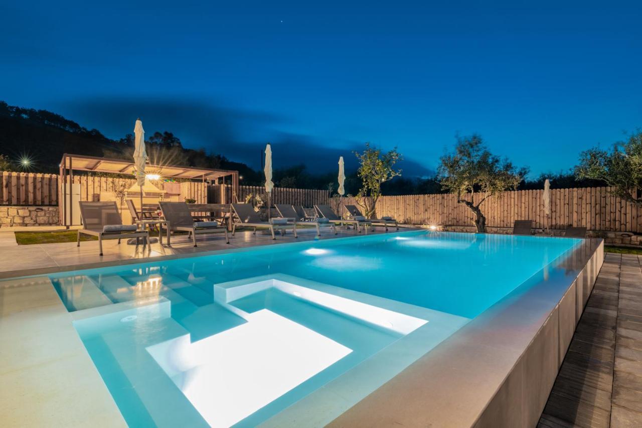 Claudio Stone House Villa Vasilikos  Bagian luar foto