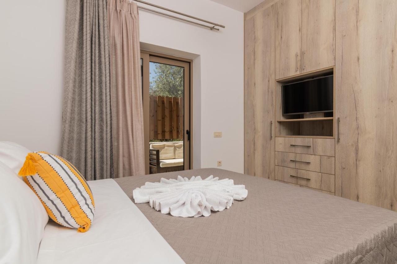 Claudio Stone House Villa Vasilikos  Bagian luar foto